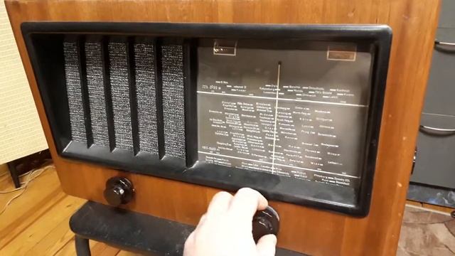 Немецкий Ламповый Радиоприемник LORENZ SUPER 200 смотреть онлайн