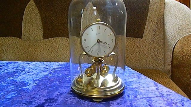 Годовые часы Bentima . Германия, 400 Day Clock смотреть онлайн