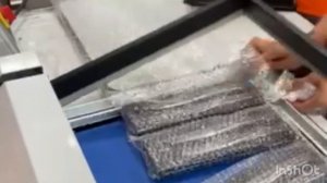 Машинная упаковка для Вайлдбериз в воздушно-пузырчатую пленку (в пупырку) на Smipack FP560A