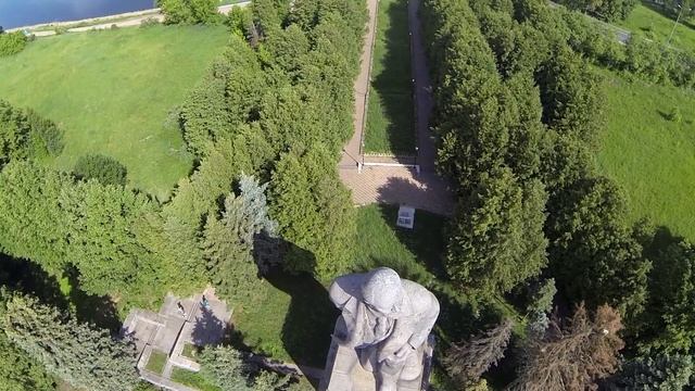 Съемка с квадрокоптера.Дубна. Иваньковская ГЭС. Памятник Ленину