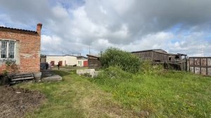 База 870 м2 на участке 53,5 сотки.