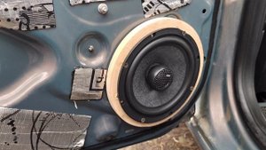 Установка и прослушка акустики AMP PRO 652 ver.3 в задних дверях Lada Vesta.