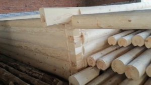 Производство сруба дома 5 на 5 в лапу в кругляк с верандой