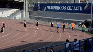 Финальный забег на 100 метров среди юношей до 18 лет