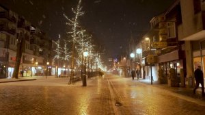 Feelings Undercover - Instrumental