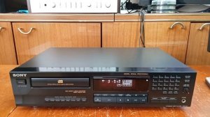 SONY CDP-D7 не большой обзор.