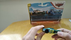 обзор на двойной пак гонщиков нового поколения Кев Кердбет и Майкл Ротор тачки 3 мателл