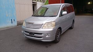 NT-443 TOYOTA NOAH AZR65-0069107 1AZ-FSE AT 4WD