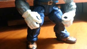 Обзор на фигурку Серого Халка,  Incredible Hulk (Toy Biz, 2003)