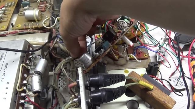 ВИЗ 27.1 Бриг-001. Нет звука и 40 вольт на выходе смотреть онлайн