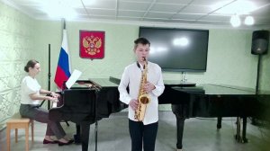 Номинация "Лучший концертмейстер" 
Участник: Гончарук Дарья Николаевна.
 МБУ ДО "СДШИ №1"