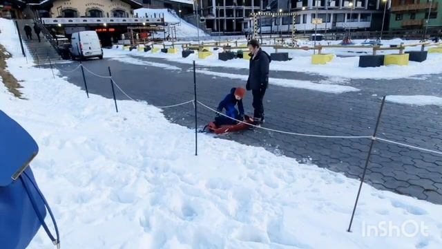 День на снігу. Гори Італії
