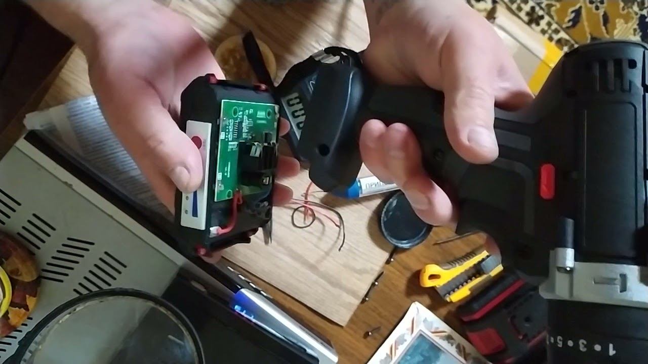 Индикатор заряда аккумулятора смотреть онлайн