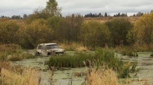 Нива на Уазовских мостах и 36 колёсах