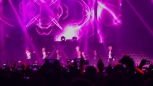 Monsta X (몬스터엑스) - Beautiful (아름다워) live in Moscow, Russia