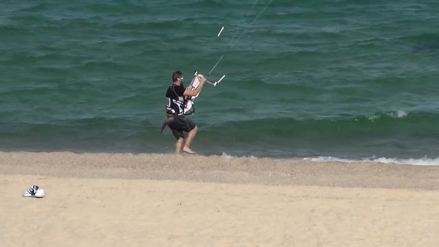 BEST kiteboarding and windsurfing epic fails, crashes, and kooks