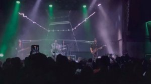 @incognitospb Инкогнито. Созвучны. Урбан.