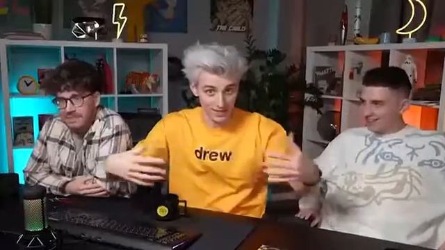 ВИДЕО С ТЕЛЕГРАМ КАНАЛ А4"МОЙ СТЫД" смотреть онлайн