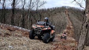 Через горы к морю на квадроциклах. Маршрут от мотоцентра Форсаж. Аренда квадроциклов в Геленджике