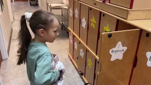 Аутисты могут ходить в обычный садик. Магргрша пришла в садик