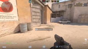 Играю в кс2 с ботами