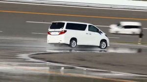 Yokohama BluEarth RV-02