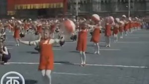 Парад в Москве 1 мая 1968