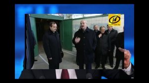 Лукашенко отчитывает чиновника!