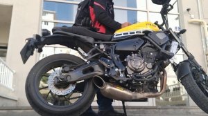 YAMAHA XSR-700 Cold Start Akrapovic exhaust (no db killer)