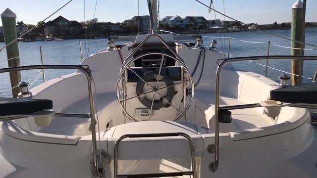 Hunter 29.5 Sailboat 1996 смотреть онлайн