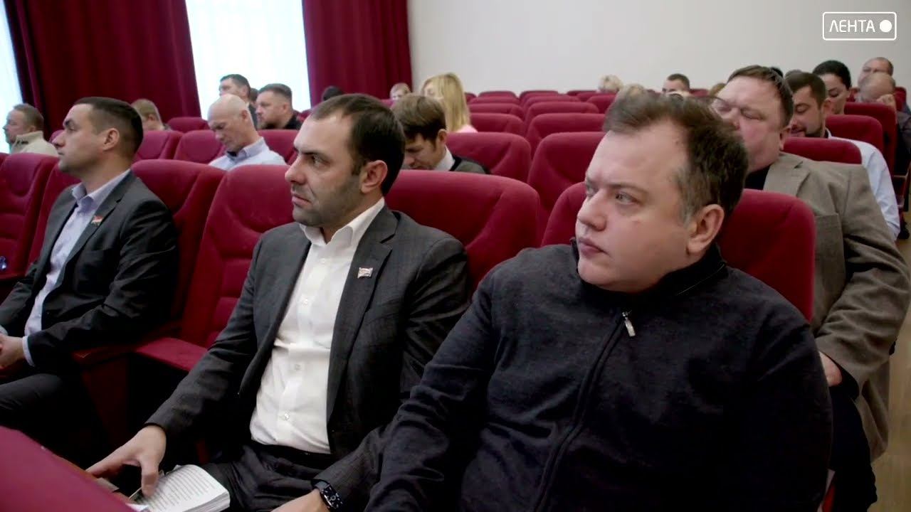 Депутаты Думы приняли бюджет АГО во втором чтении