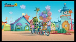 Henry Hugglemonster Intro & End Credits (PAL, High Tone) (Please Don't Block This Disney!)