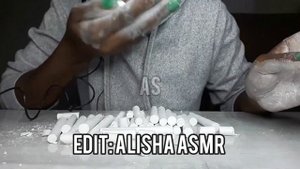 eating round chalk/поедание круглого мела @JustEverything201 #мел #chalk #crunch #clay #хруст #asmr
