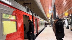 Электропоезд ЭД4М-0310 ”РЭКС Экспресс” сообщением ”Площадь Трёх Вокзалов - Захарово”