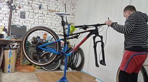 Titan racing cypher rs sport 2023 или подседел мне под зад и шильд на лоб.