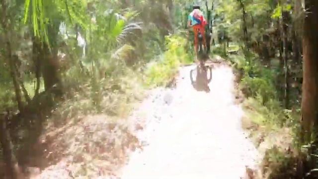 Over jumping Indigo Flow смотреть онлайн