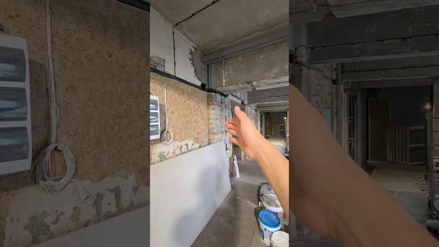Монтаж откосов из ГКЛ на Перфликс. #гипсокартон #отделка #ремонт