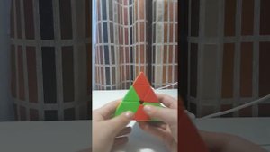 как собрать треугольный кубик рубика или пирамиду