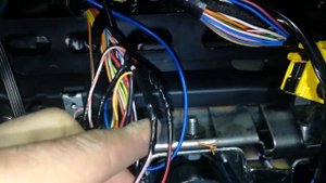Доп схема для управления ЦЗ при включенном зажигании на гранту.