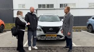 Вручили новенький Nissan X-trail E-power.