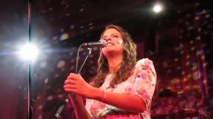 Полозкова - и катись бутылкой..