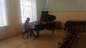 Карагодина Карина,  ДШИ 1, г. о. Чапаевск Гайдн  Соната 36 cis moll, Чайковский "Осенняя песнь",