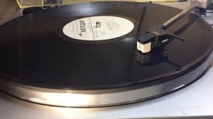 Stars on 45. Попурри на темы песен группы the Beatles.