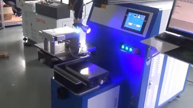 Автоматическая машина непрерывной лазерной сварки мощностью 500 Вт