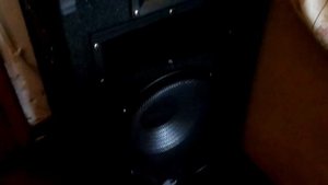 Magnat Soundforce 1200 vs Logitech z2200 Bass test