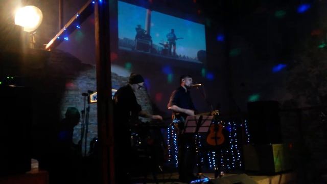 Луч солнца золотого. Исп. #КонстантинКолмаков #street_x и #НикитаДемин #nikedemin смотреть онлайн