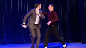 Мадина Манапова зажигает на концерте с Эльдаром