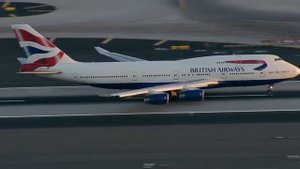 British Airways Boeing 747-400 take-off from Phoenix Sky Harbor (PHX) with full ATC [High Quality]