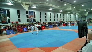 Алексей Погосян 23.11.24 синий жилет 2 бой