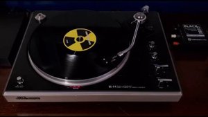 Toxic Holocaust - Nuke the Cross (JVC QL-F4 • Ortofon 2M Black • Lehmann Audio Black Cube)